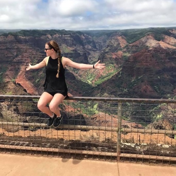 Meet your Posher, MG - Picture 3 of 4